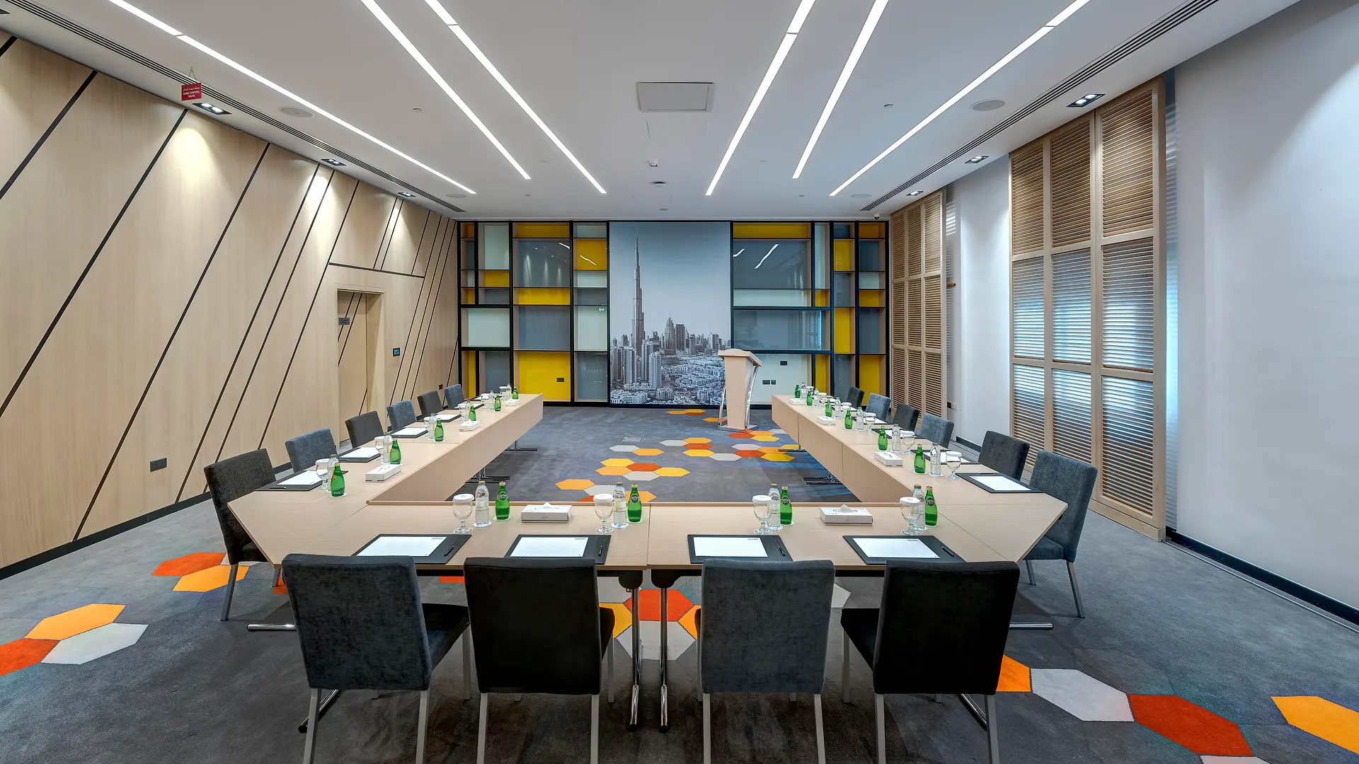 Urban Al Khoory Hotel Dubai 3*,